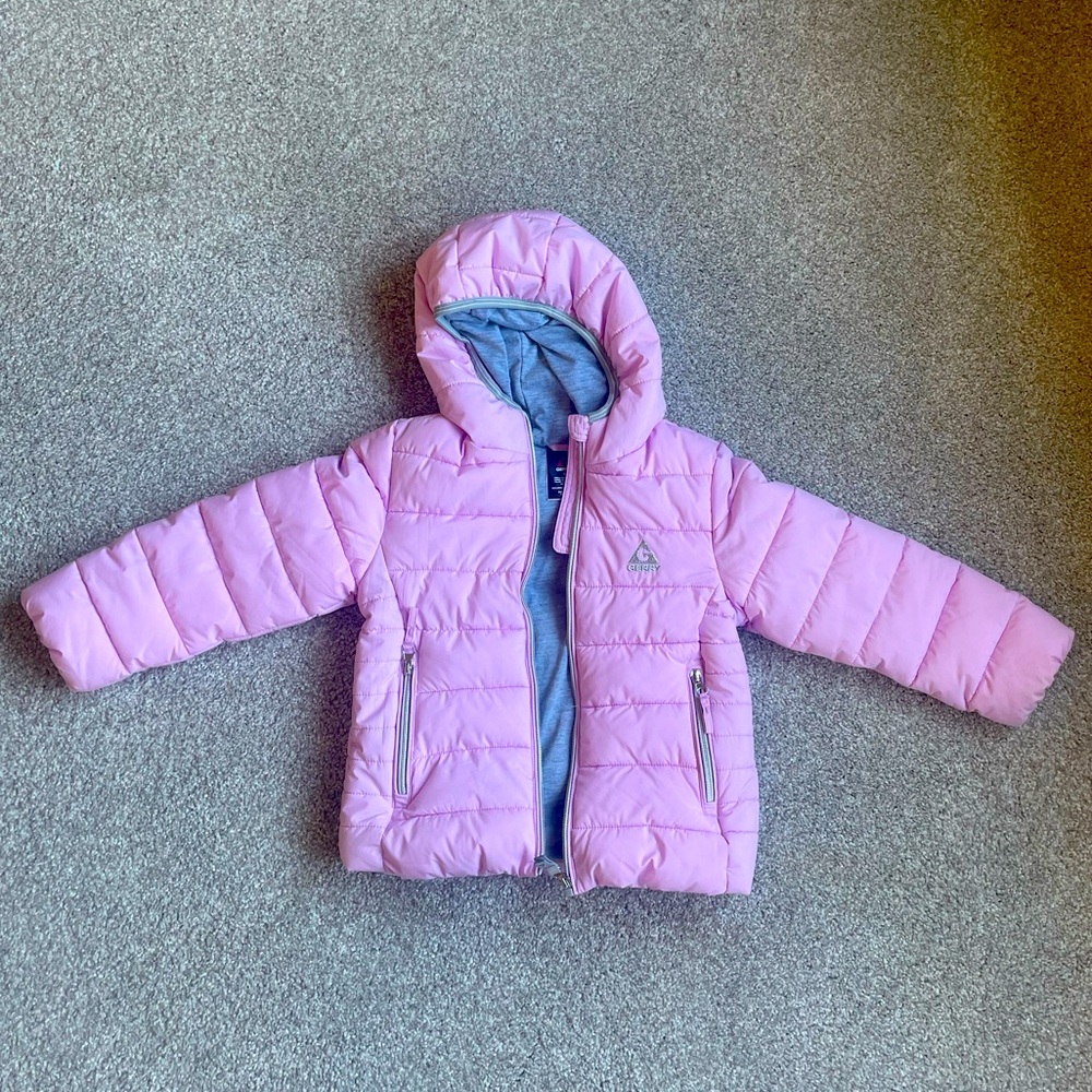 Girls puffer jacket- great condition. Size 5